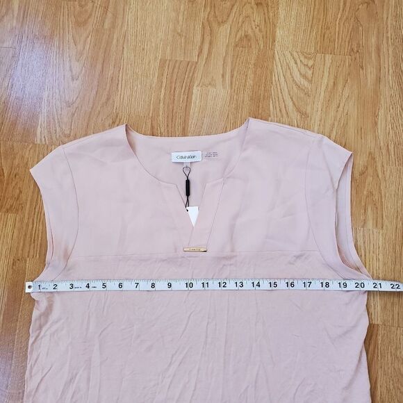 Calvin Klein Mixed Media V-Neck Top size Large - Picture 9 of 12